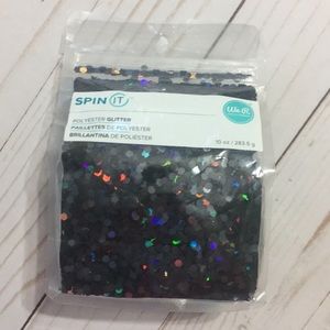 Spin It Black Holographic Chunky Glitter